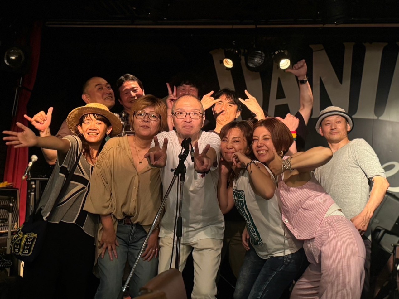 ライブ後の集合写真